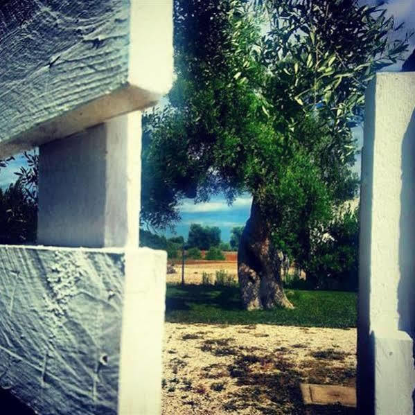 Masseria Carparelli Ostuni Bagian luar foto